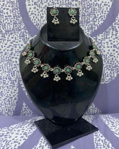 Oxidized Silver Tone Necklace & Earring Set