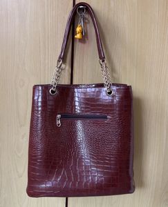 Spacious Smart Office Bag