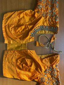 ONLY TODAY OFFER 👈🏻💕💥Embroidered Orange Blouse