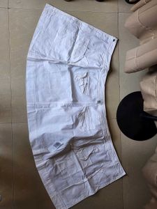 Chic White Cargo Skirt