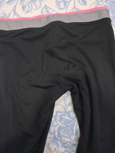 Decathlons Active Leggings + Free tight