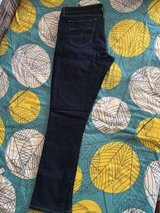 Levi's Dark Wash Jeans