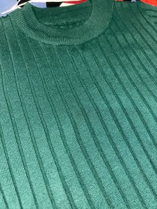 Ribbed Knit Crewneck Top