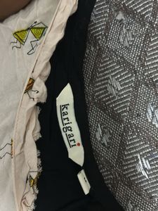 a beautiful kurti