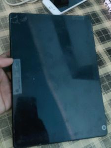 LENOVO TAB M10