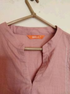 Peach Top - Casual &amp; Stylish