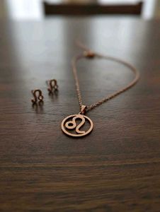 Leo Zodiac Necklace &amp; Earrings Set