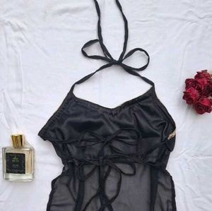 Y2k Chatpati backless halter top 🖤