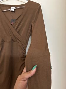 Brown Ruched V-Neck Long Sleeves Dress