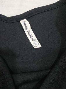 Chic Black Off-Shoulder Long Sleeve Top