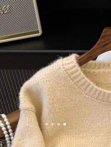 Knit Pullover