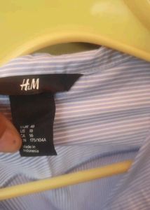 H&amp;M blue and white shirt