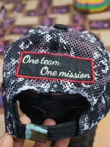 Black Leopard Cap