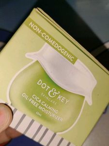 Dot &amp; Key Cica Calming Oil-Free Moisturizer