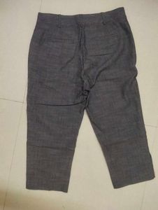 Imported Petite Semi Casual Capri Pant