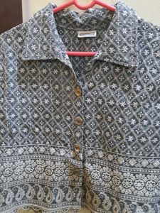 On SALE🚨Grey Embroidered Shirt