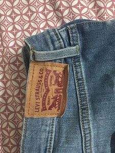 Classic High Waist Levi’s Blue Denim Jeans