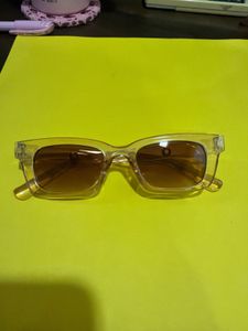 Set of 2 Pre-Loved Fashion Sunglasses