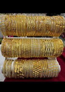 Micro bangle 4 pc 399 Rs