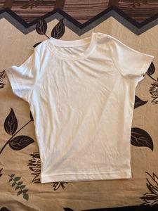 Classic White Ribbed Crew Neck Fitted Crop Top