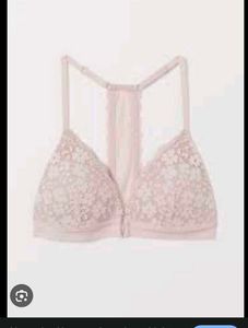 Lace Bralette with beautiful shorts👍