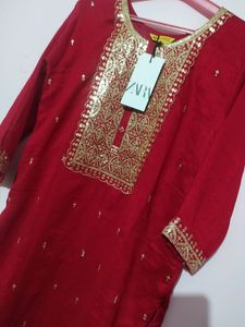 Embroidery Red Kurtha