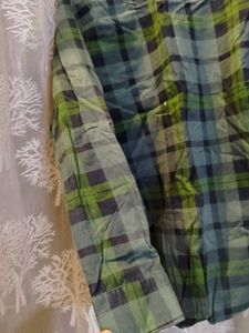 Men's Green Plaid Long Sleeve Shirt