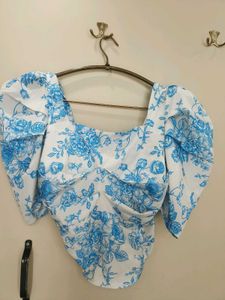 Chic Blue Floral Puff Sleeve Top