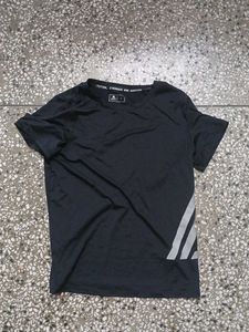 Athletic Black T-Shirt