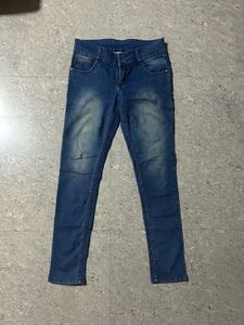 Stylish Blue Washed Skinny Fit Denim Jeans