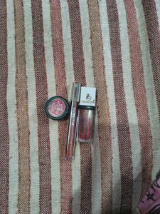 lip combo