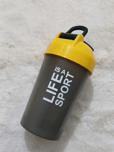 Sports Shaker Bottle