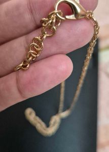 Elegant Gold Necklace