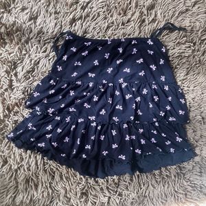 pink bow ruffle mini skirt
