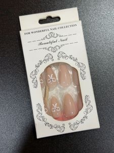 Nude Bow Press-On Nails Set