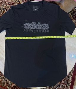 Adidas new Sportswear T-Shirt