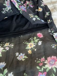 H&amp;M - Floral Sheer Skirt