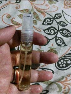 Victoria's Secret Bare Vanilla Splash Body Mist