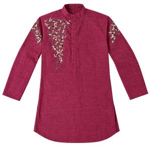 Men's Embroidered Kurta