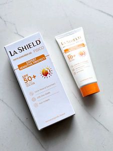 LA SHIELD Matte Sunscreen Gel SPF 50+