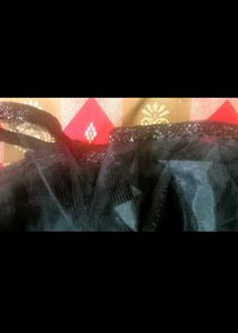 bahut Hi pyara black color ka garara suit Lena ho
