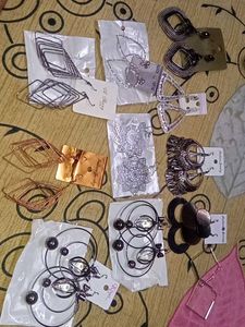 11 Assorted Fashion Earrings Collection