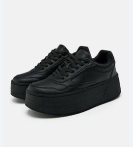 Zara Black Platform Sneakers brand new tag