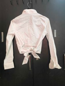 White Cropped Long-Sleeve Shirt (S)