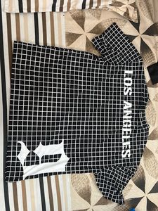Black &amp; White Grid Print T-Shirt