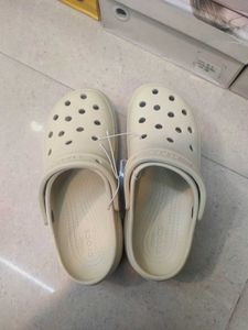 platform Crocs🎀