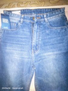 a beautiful denim jeans