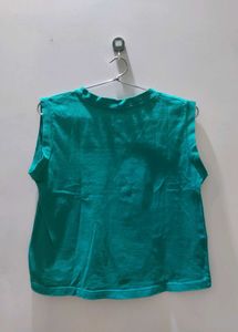 Boxy Fit Crop Top