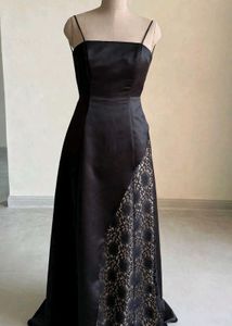 Elegant Black Lace Trim Maxi Dress