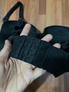 H&amp;M Comfortable Black Everyday Bra